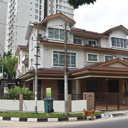 67 First Island Villa Bukit Jambul Exterior photo